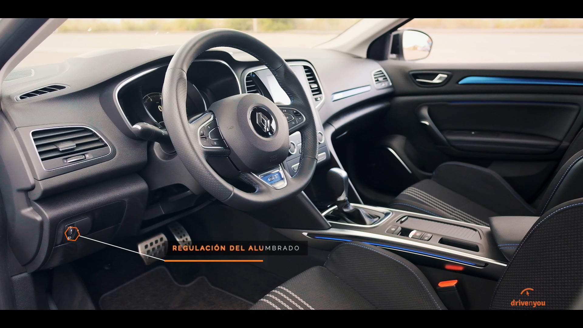 Miniatura del video: Sistemas de seguridad en el vehículo
